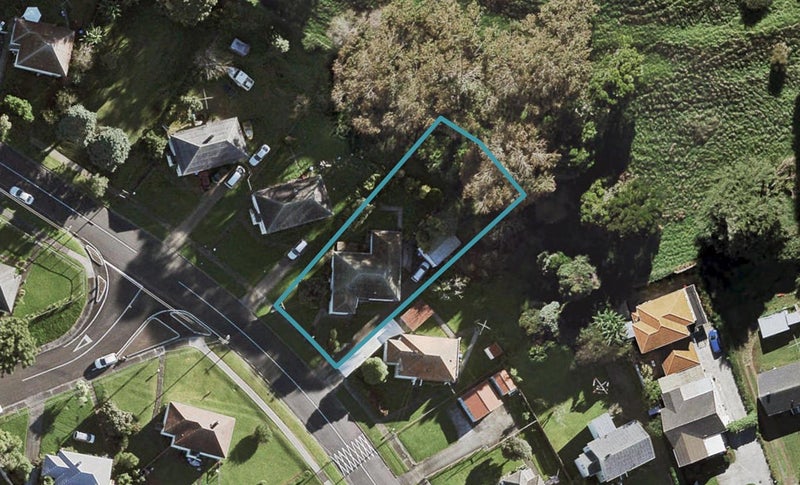5 Roseman Avenue, Mount Roskill, Auckland - Carousel 1