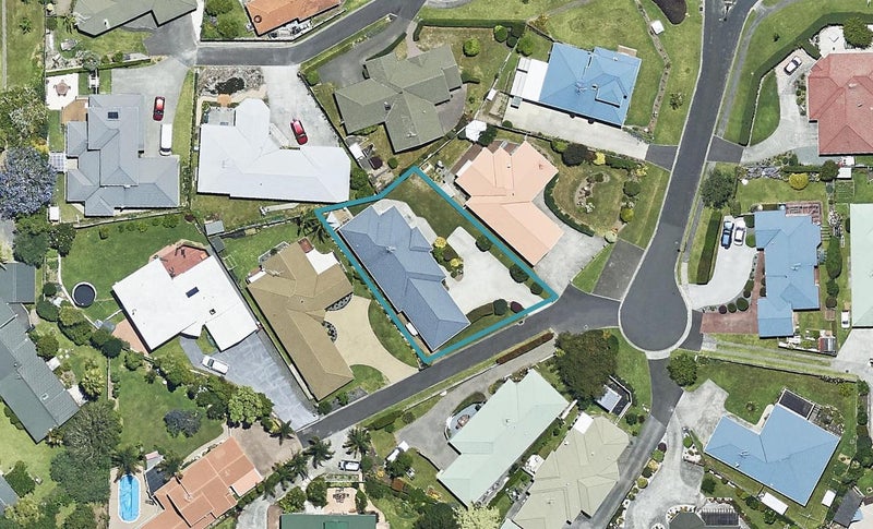 5 Hinton Place, Pyes Pa, Tauranga - Carousel 1