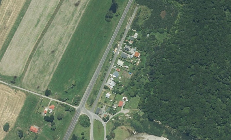 66 Butlers Road, Ruatapu, Hokitika - Carousel 1