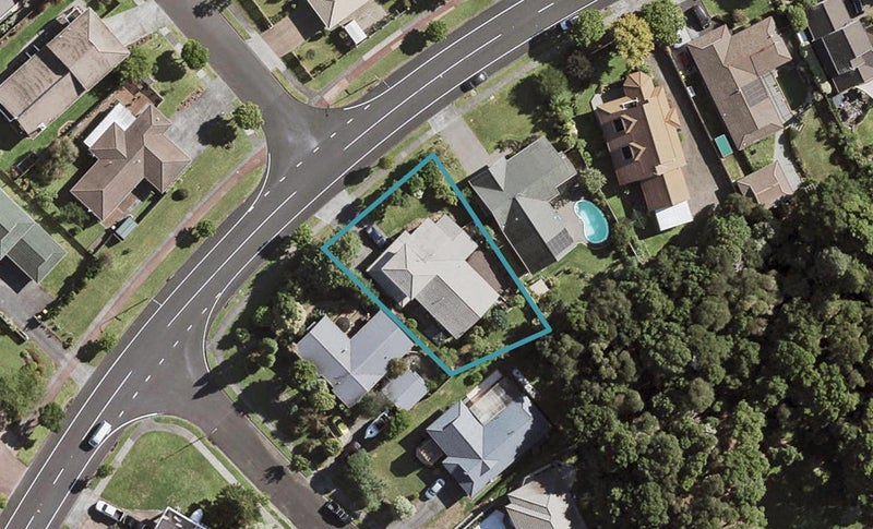 55 Charles Prevost Drive, The Gardens, Auckland - Carousel 1
