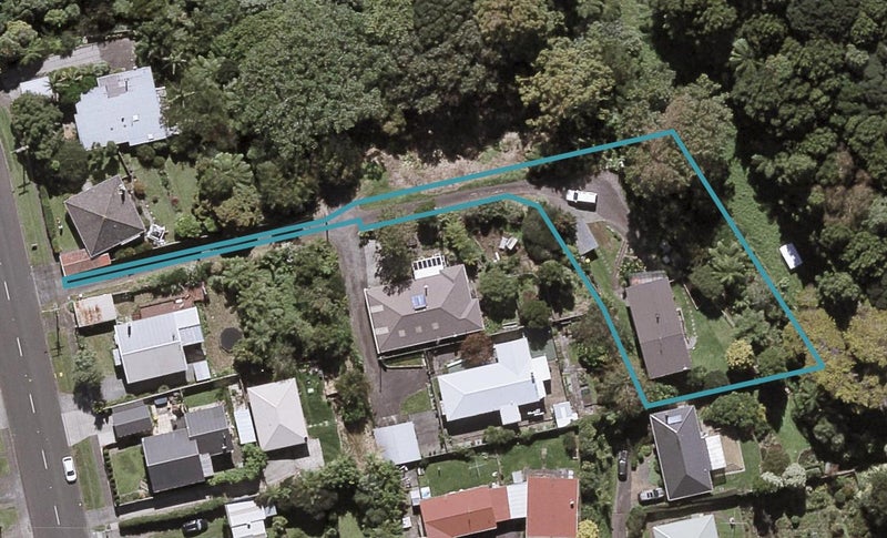 107D Seaview Road, Westown, New Plymouth - Carousel 1