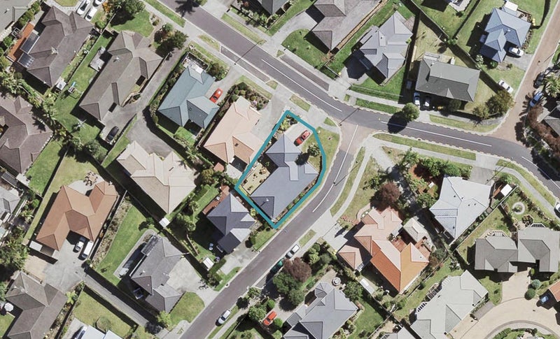 20 Hercules Drive, Henderson, Auckland - Carousel 1