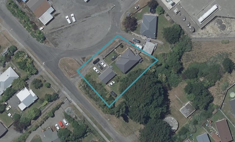 8 Raymond Street, Bunnythorpe, Palmerston North - Carousel 1