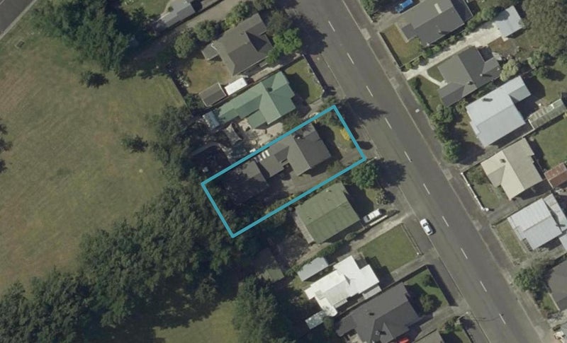 30 Shamrock Street, Takaro, Palmerston North - Carousel 1