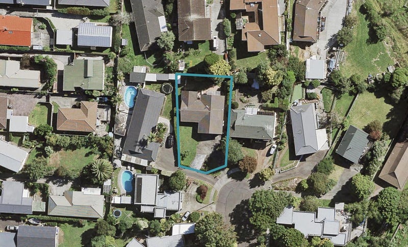 28 Coulthard Terrace, Opaheke, Papakura - Carousel 1