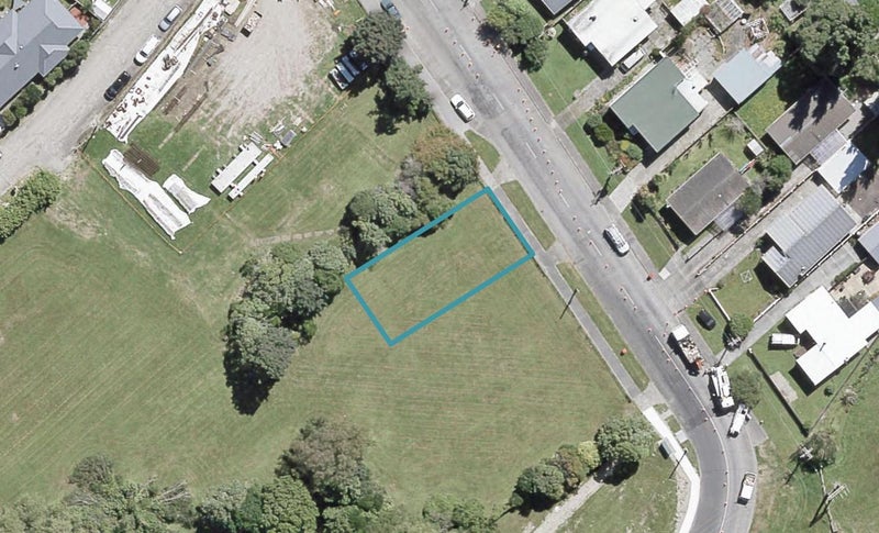 11 Ford Road, Manor Park, Lower Hutt - Carousel 1