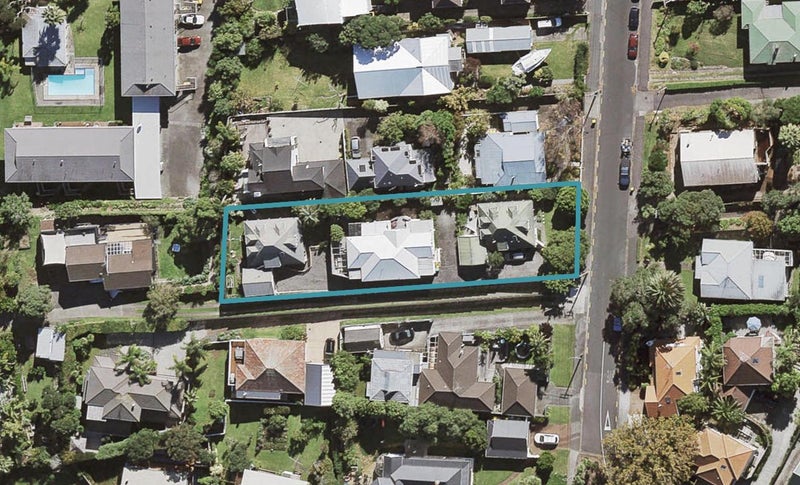 2/16 Church Street, Northcote Point, Auckland - Carousel 1