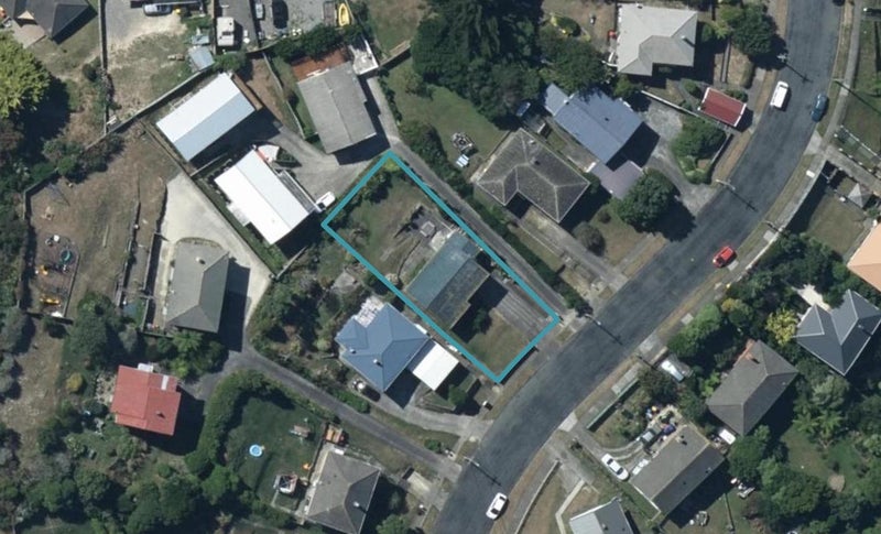 71 Kotuku Street, Elsdon, Porirua - Carousel 1