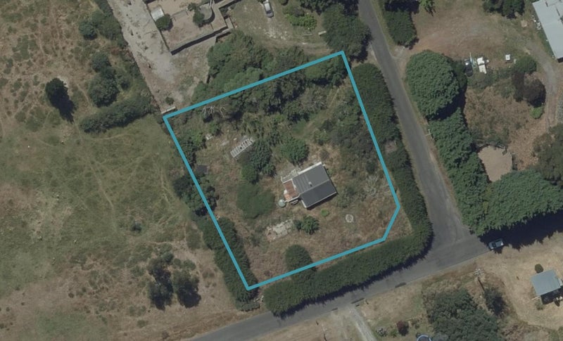 5 Kokomuka Avenue, Harwood, Dunedin - Carousel 1