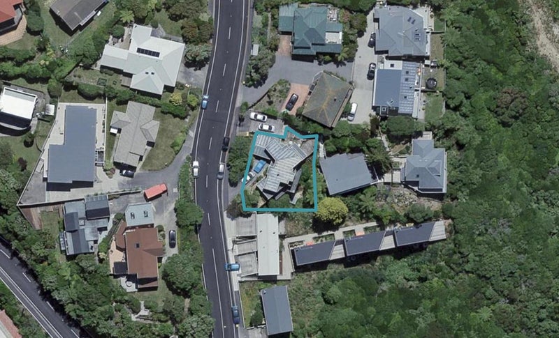 86 Homebush Road, Khandallah, Wellington - Carousel 1