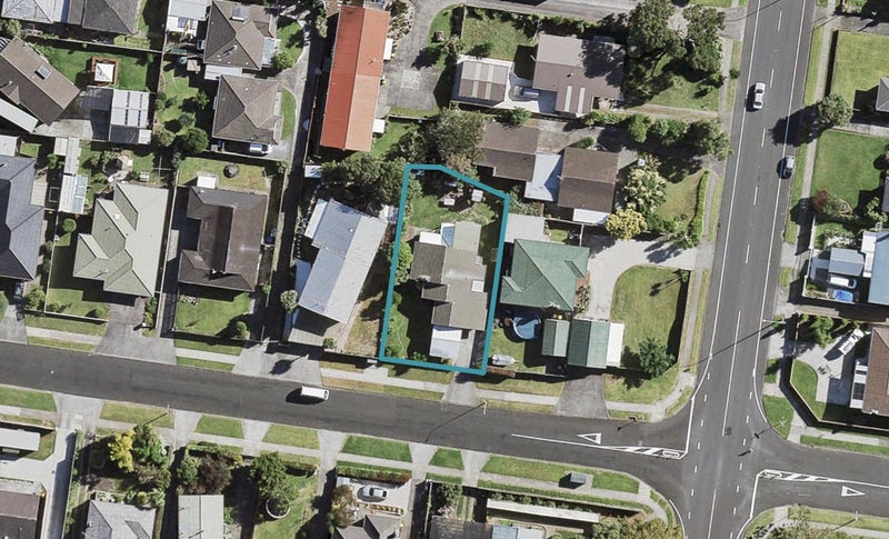 3 McLeod Road, Weymouth, Auckland - Carousel 1