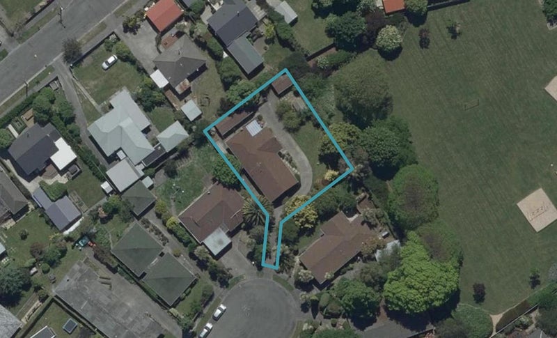 9 Rosewood Place, Bryndwr, Christchurch - Carousel 1