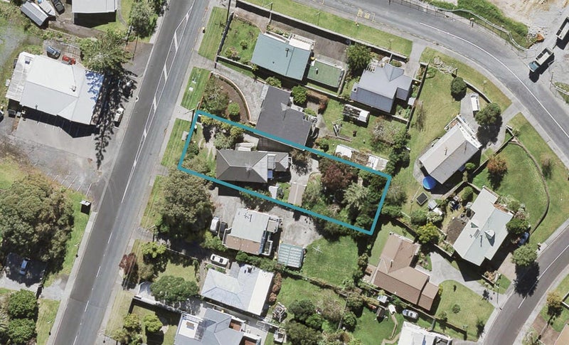 2/65 Moire Road, Massey, Auckland - Carousel 1