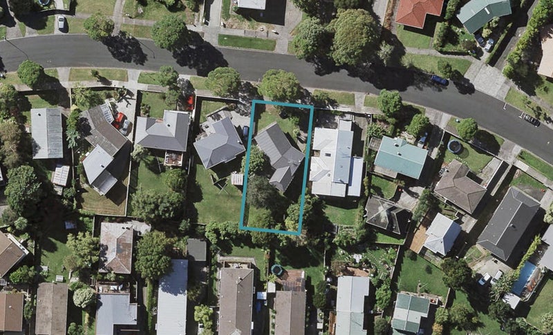 33 Strong Street, Saint Johns, Auckland - Carousel 1
