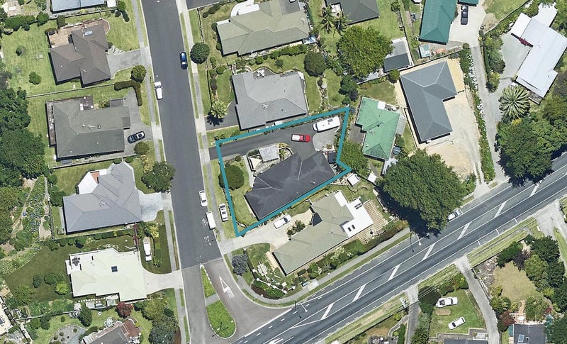 6 Sapphire Drive, Hairini, Tauranga - Carousel 1