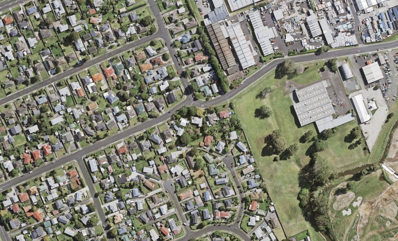 71 Holmes Road, Manurewa, Auckland - Carousel 1