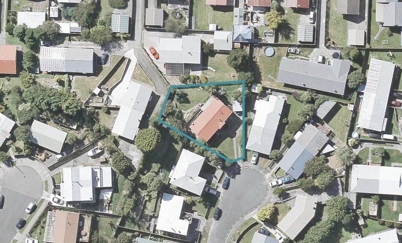 19 Bexley Grove, Wainuiomata, Lower Hutt - Carousel 1