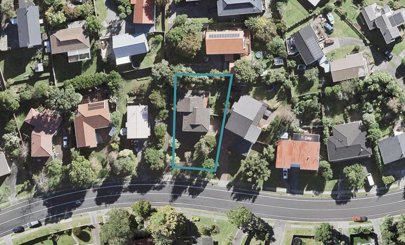 23 John Downs Drive, Browns Bay, Auckland - Carousel 1