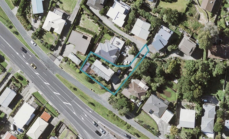 589B East Coast Road, Browns Bay, Auckland - Carousel 1