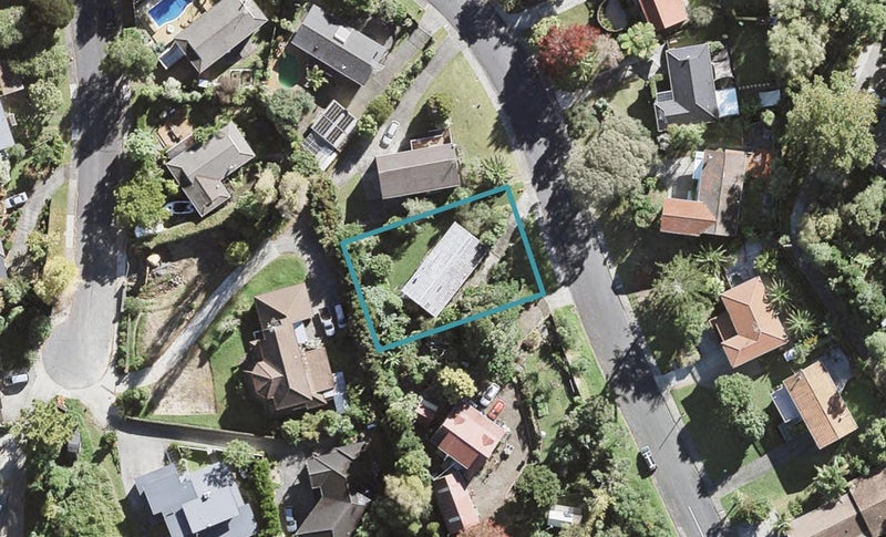 2 Capricorn Place, Browns Bay, Auckland - Carousel 1