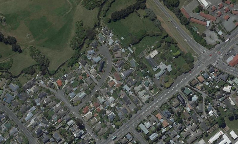 16 Renwick Place, Hillmorton, Christchurch - Carousel 1