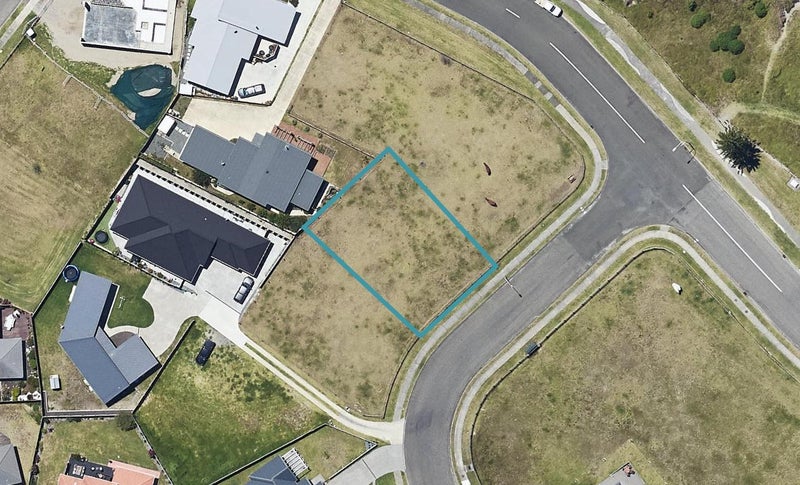 4 Anchorage Grove, Coastlands, Whakatane - Carousel 1