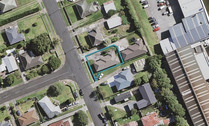8A Fields Road, Manurewa, Auckland - Carousel 1
