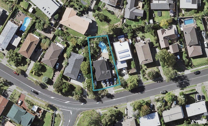15 Maxwelton Drive, Mairangi Bay, Auckland - Carousel 1