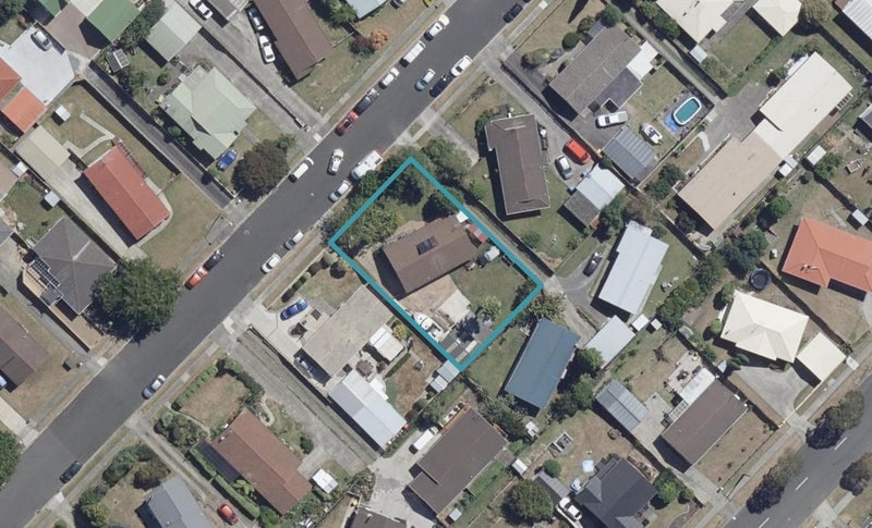 19 Cromwell Drive, Fitzroy, Hamilton - Carousel 1