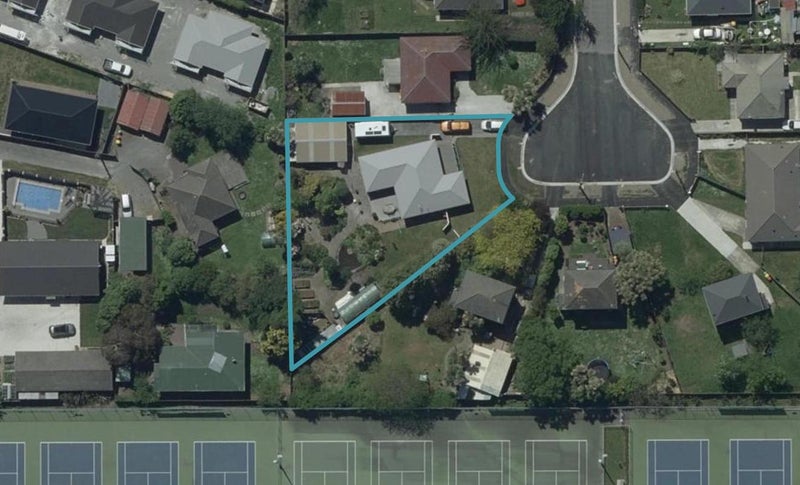 18 Highbury Place, Avonside, Christchurch - Carousel 1