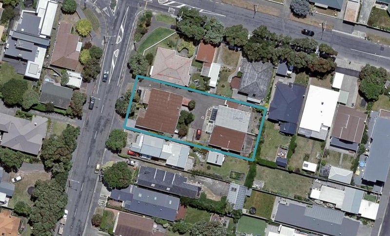 2/35 Inglis Street, Seatoun, Wellington - Carousel 1