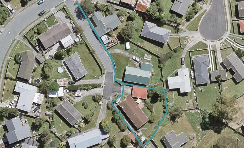 60 Aniseed Grove, Timberlea, Upper Hutt - Carousel 1