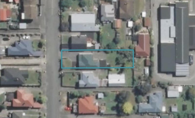 43 Avenue Road, West End, Timaru - Carousel 1