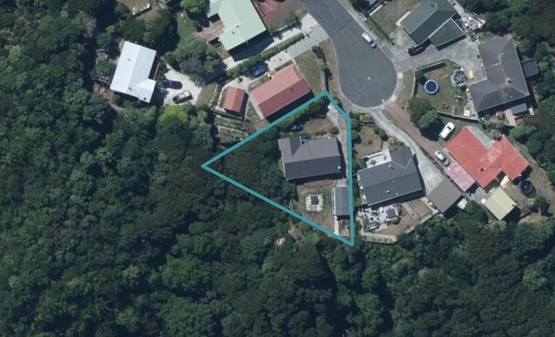 16 The Yardarm, Whitby, Porirua - Carousel 1