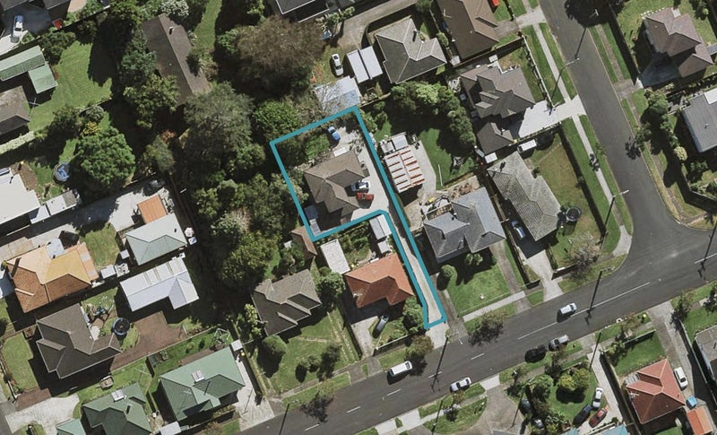 12A Fitzroy Street, Papatoetoe, Auckland - Carousel 1
