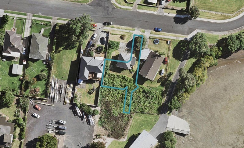 25A Greers Road, Weymouth, Auckland - Carousel 1