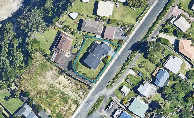 88 Town Point Road, Maketu, Te Puke - Carousel 1