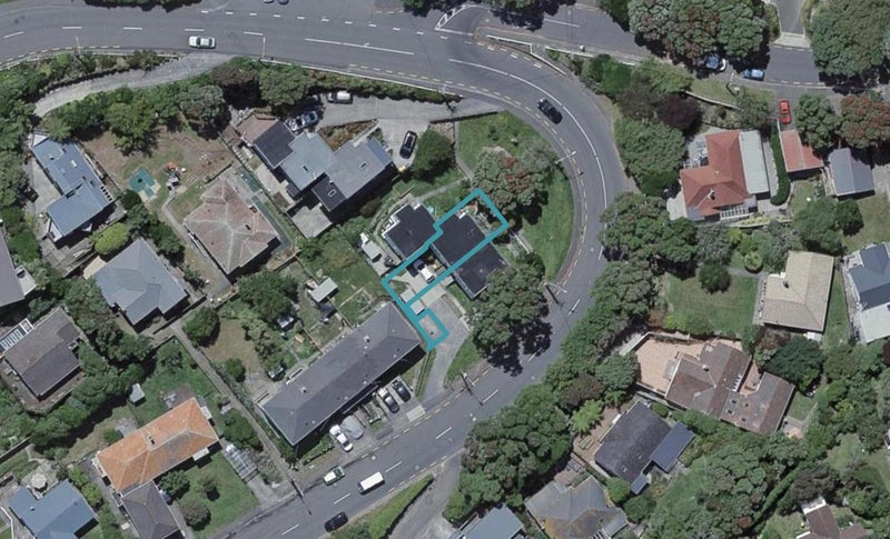 137 Onslow Road, Khandallah, Wellington - Carousel 1