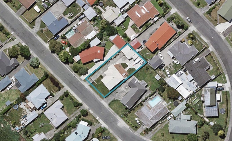 546 Lowe Street, Camberley, Hastings - Carousel 1