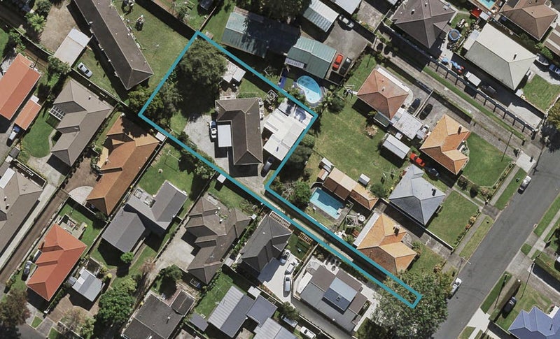 22 Allenby Road, Papatoetoe, Auckland - Carousel 1