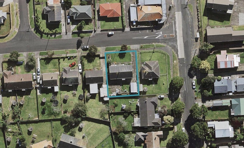 47 Roosevelt Avenue, Onehunga, Auckland - Carousel 1