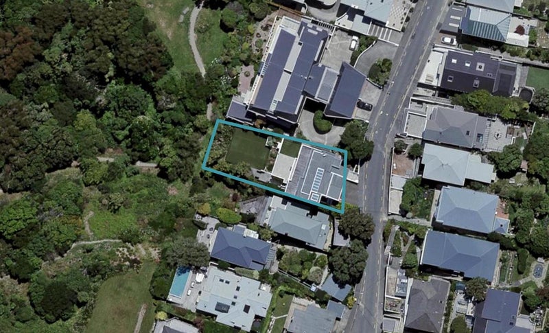 34 The Crescent, Roseneath, Wellington - Carousel 1