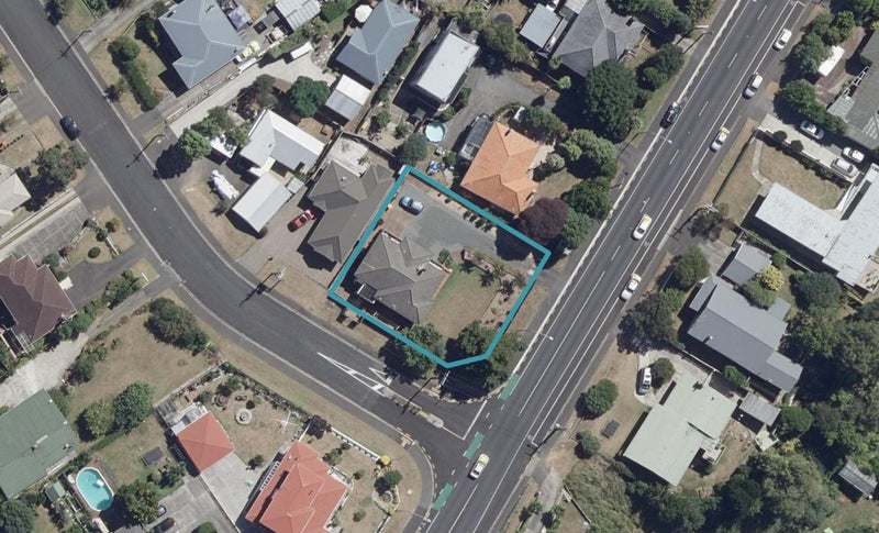 40 Forest Lake Road, Forest Lake, Hamilton - Carousel 1