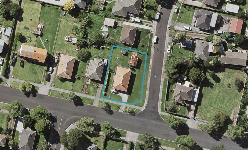 42 Hobson Drive, Panmure, Auckland - Carousel 1