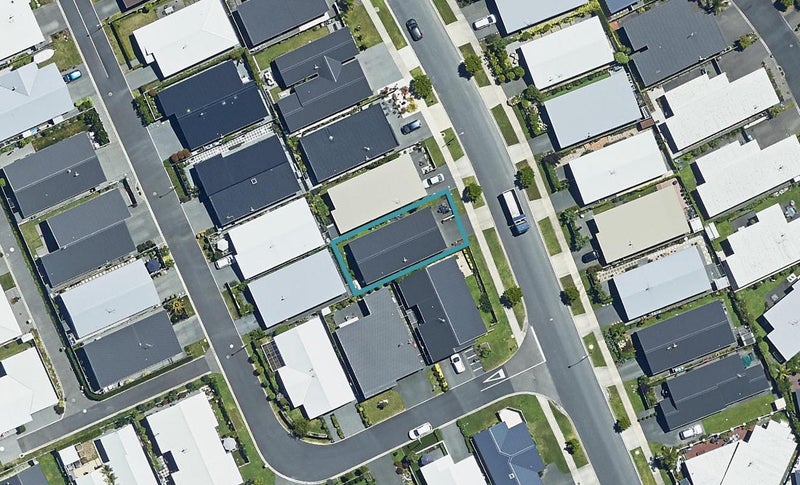 7 Saint Pauls Drive, Brookfield, Tauranga - Carousel 1