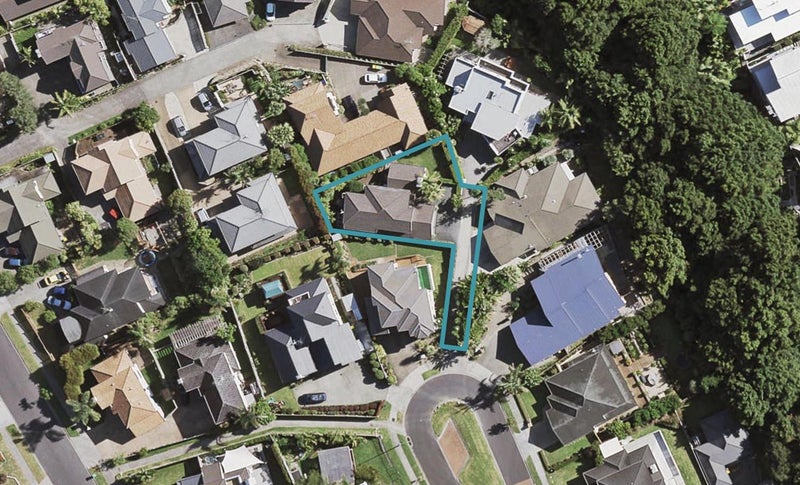 34 Phoenicia Court, The Gardens, Auckland - Carousel 1