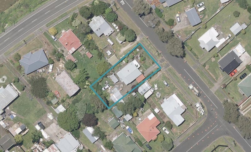 2 Kiwi Street, Whanganui East, Whanganui - Carousel 1