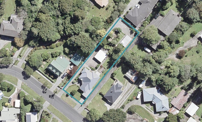 29 Kamahi Street, Stokes Valley, Lower Hutt - Carousel 1