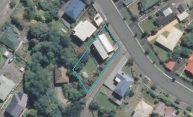 32 Hill View Crescent, Highfield, Timaru - Carousel 1