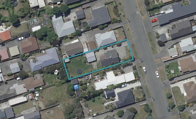 220 Pine Avenue, South New Brighton, Christchurch - Carousel 1